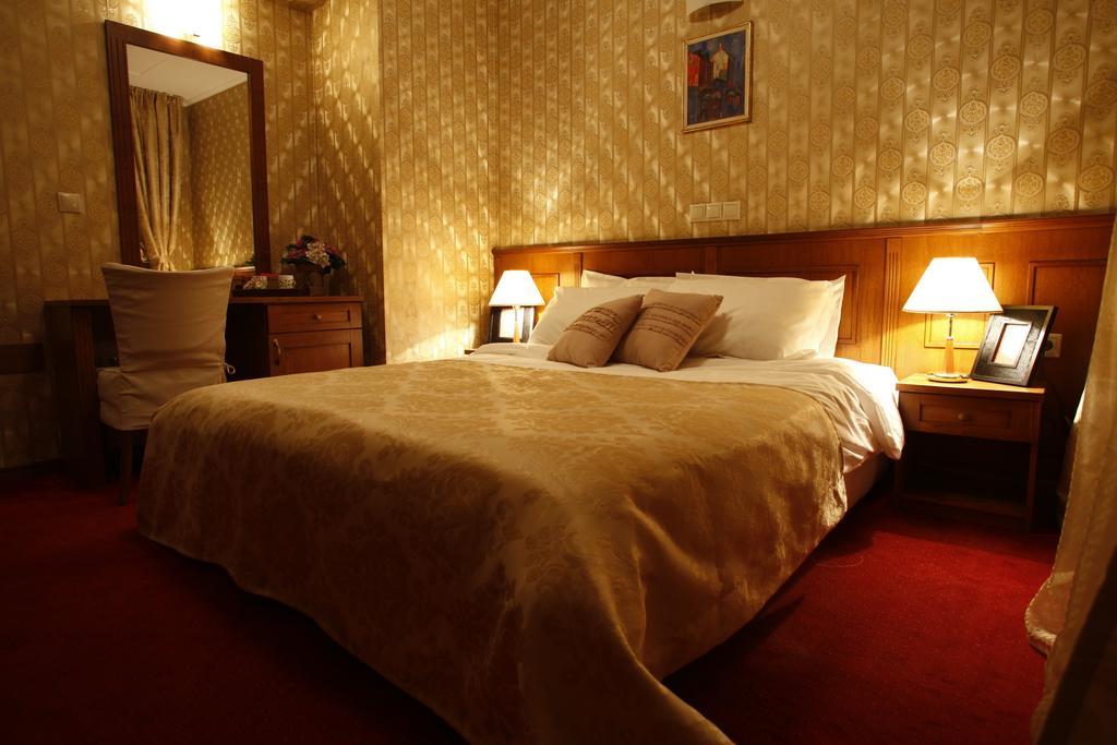 Mountain Boutique Family Hotel Devin Habitación foto